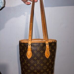 Vintage Louis Vuitton PM Bucket Bag